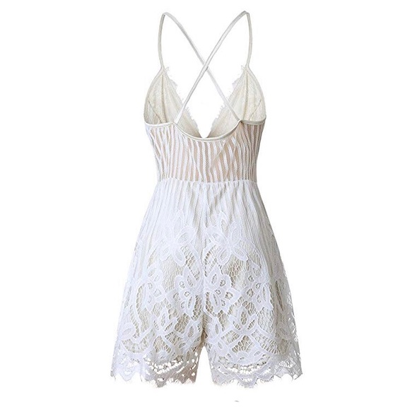 Off White lace romper - Picture 3 of 4
